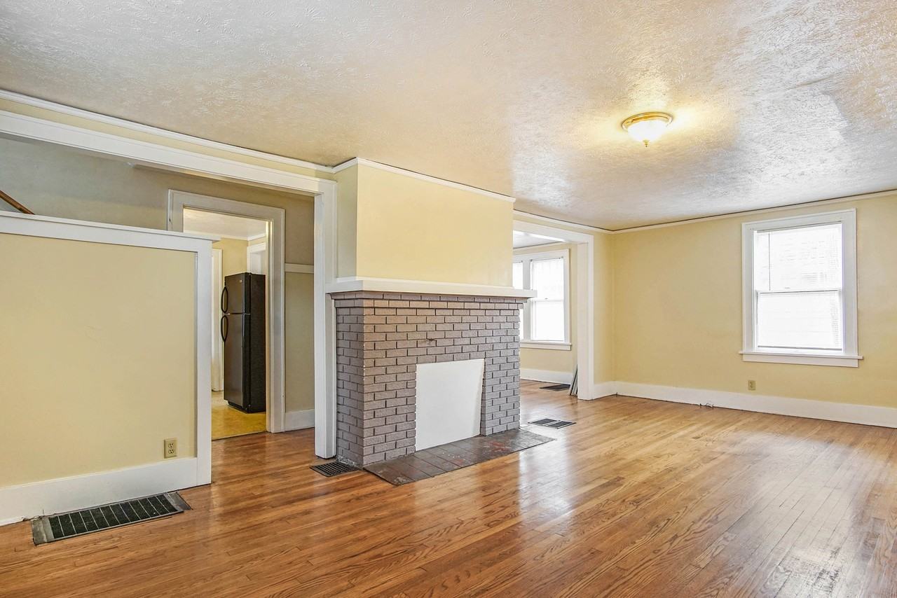 1108 Cleveland Ave - Photo 3 of 14