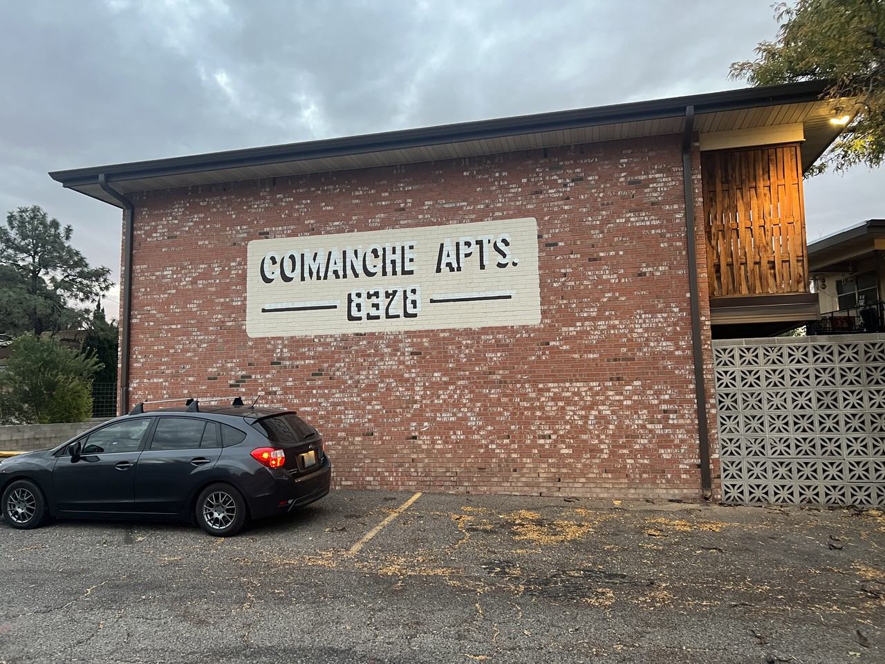 8328 Comanche Rd Ne - Photo 2 of 18