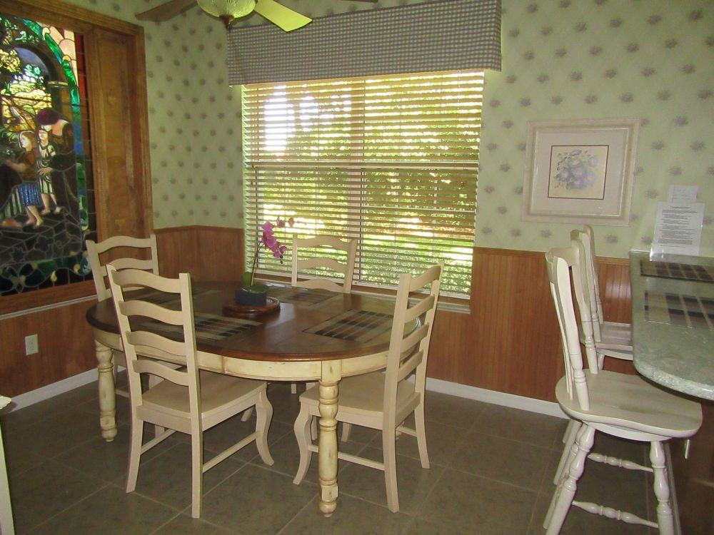 1074 Avenida Sonoma - Photo 5 of 24