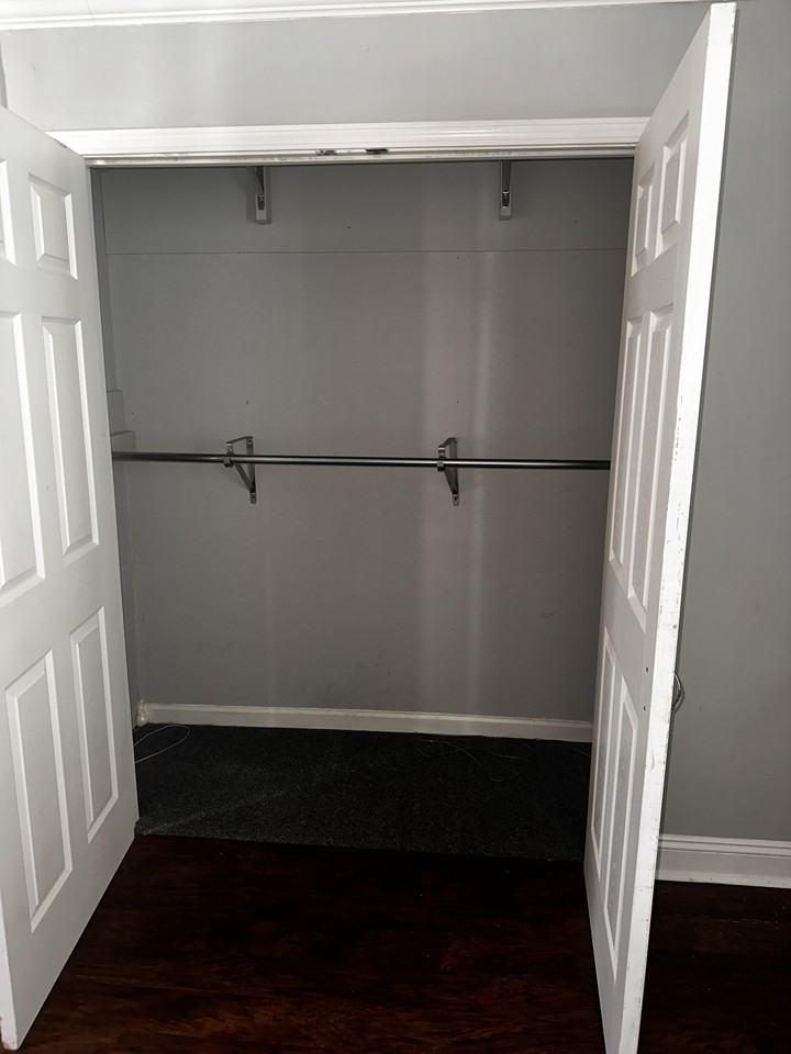 2717 Marais St #B - Photo 2 of 16