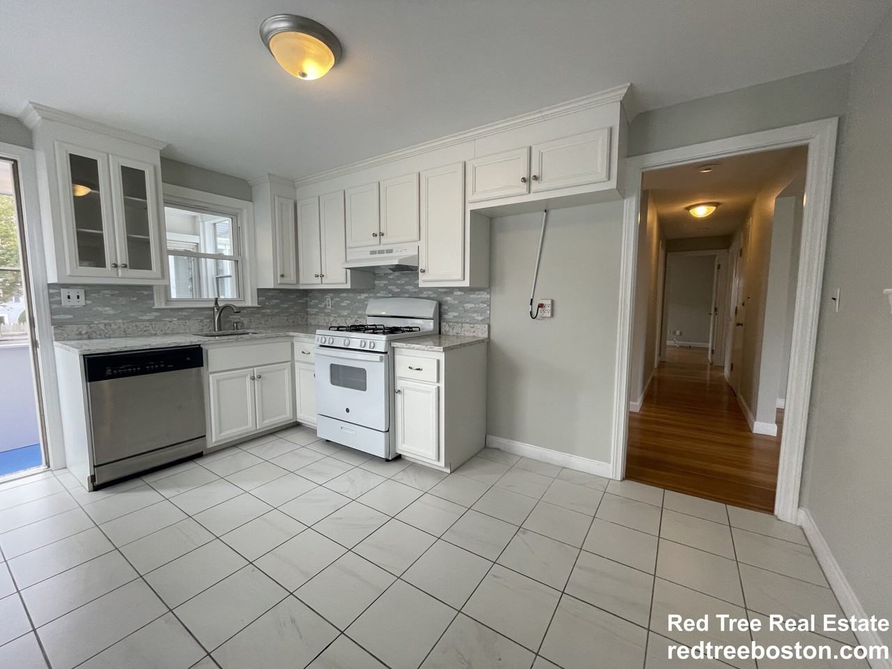 59 Desoto Rd #2 - Photo 6 of 20