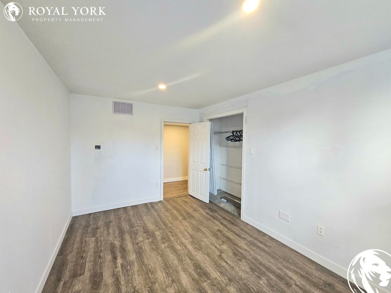 11 2-11 Dekker Street #2 - Photo 2 of 28