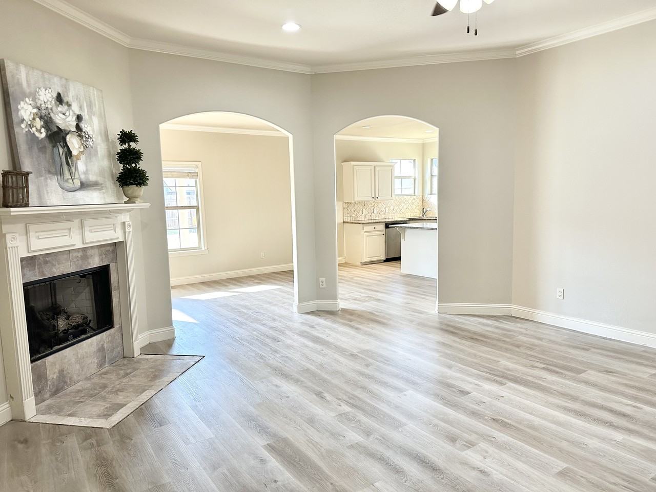 148 Lola Circle - Photo 2 of 12