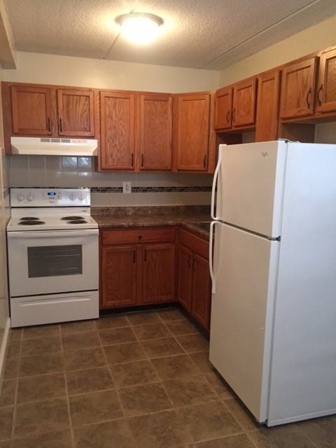 Woodlynne Apartments - Photo 5 of 8