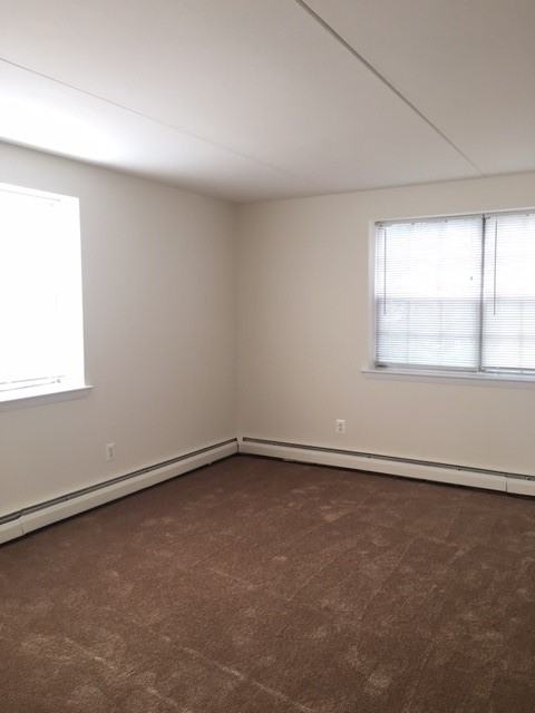 Woodlynne Apartments - Photo 7 of 8