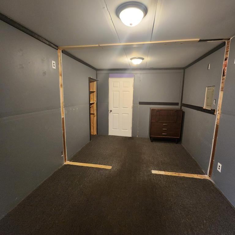 309 W High St - Photo 3 of 5