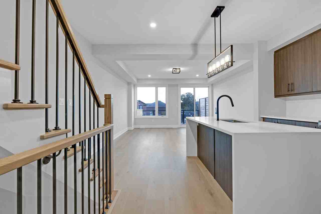 55 Assunta Lane - Photo 3 of 20