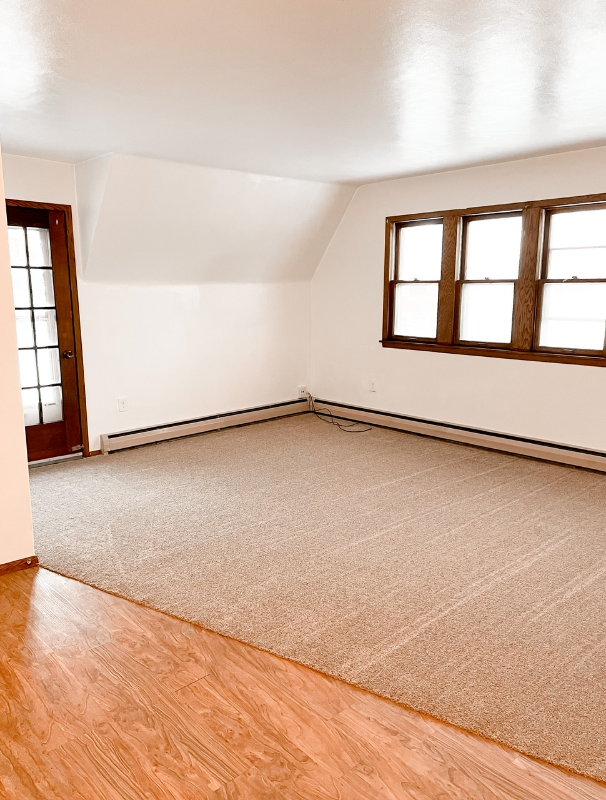 9004 W Mitchell St - Photo 2 of 8