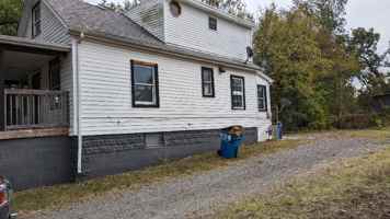 featured image of 400 East Glen Park Avenue