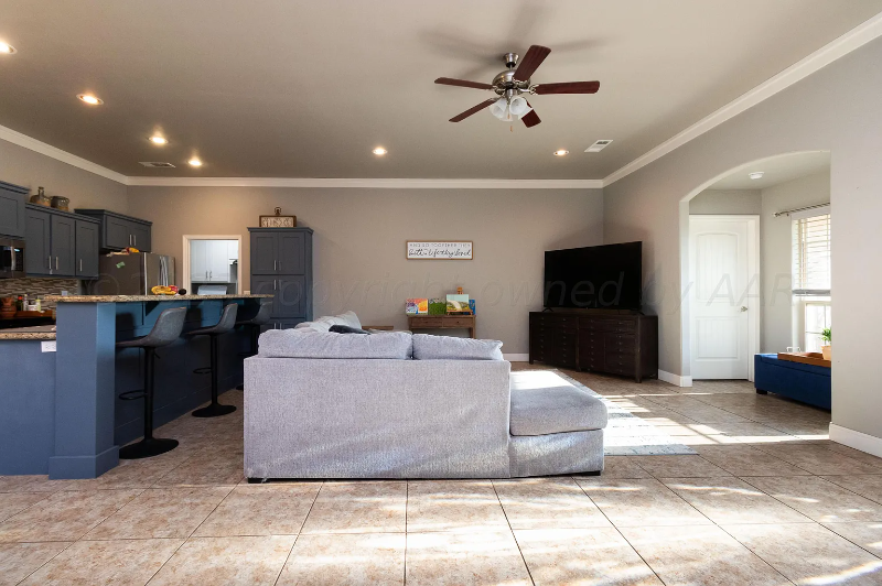 7304 City View Dr - Photo 3 of 15