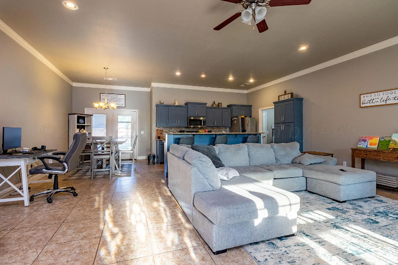 7304 City View Dr - Photo 4 of 15