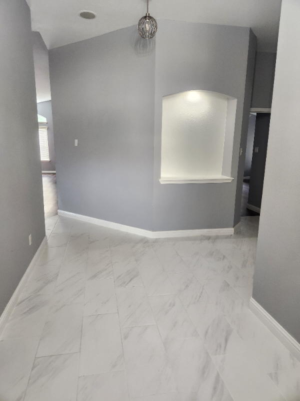 5502 Red Pine Dr - Photo 3 of 22