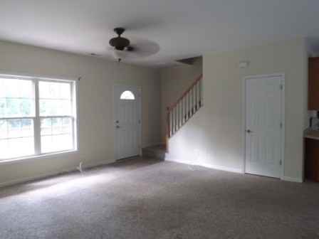 318 Winchester Way - Photo 2 of 9
