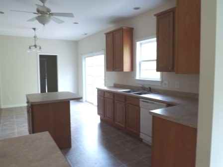 318 Winchester Way - Photo 3 of 9