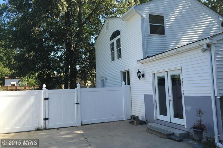 290 Creek Blvd - Photo 3 of 25