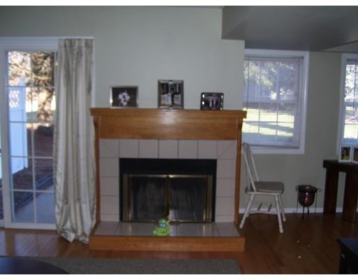 28 Drake Cir #28 - Photo 3 of 6