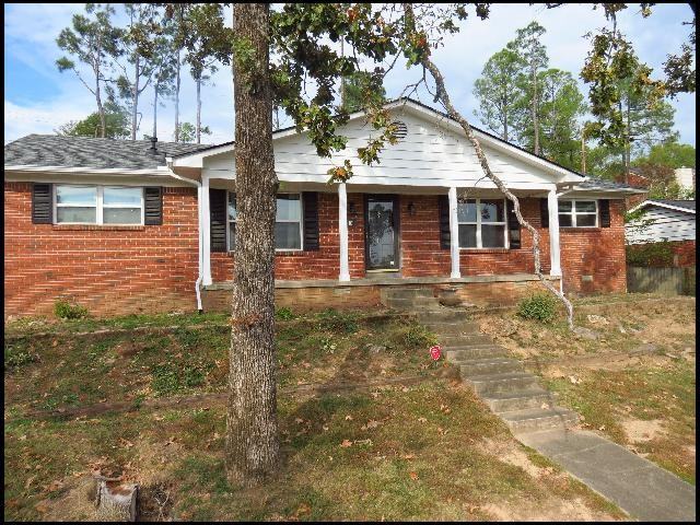 101 White Oak Ln - Photo 3 of 10