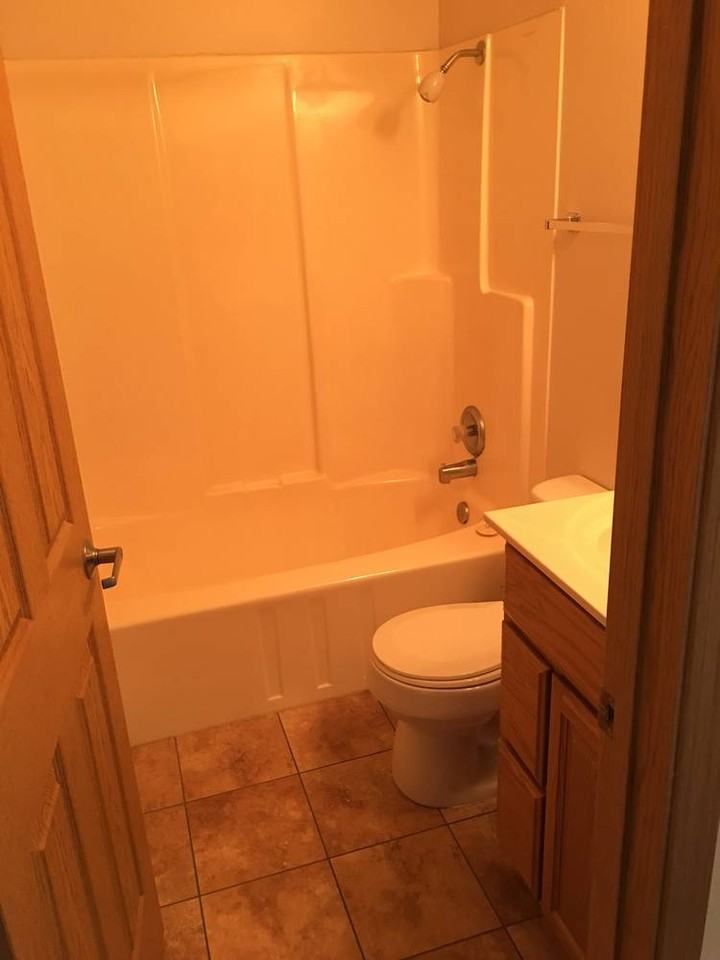 Eastview Apartments - Photo 5 of 17