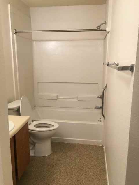 Golden Age Apartments 701 East County Line Road, Hollis, OK 73550