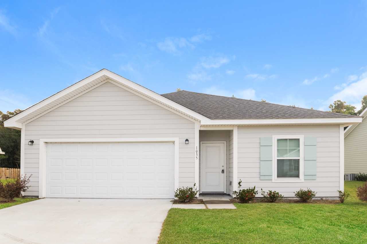 1035 Autumns Wood Cir E - Photo 2 of 17