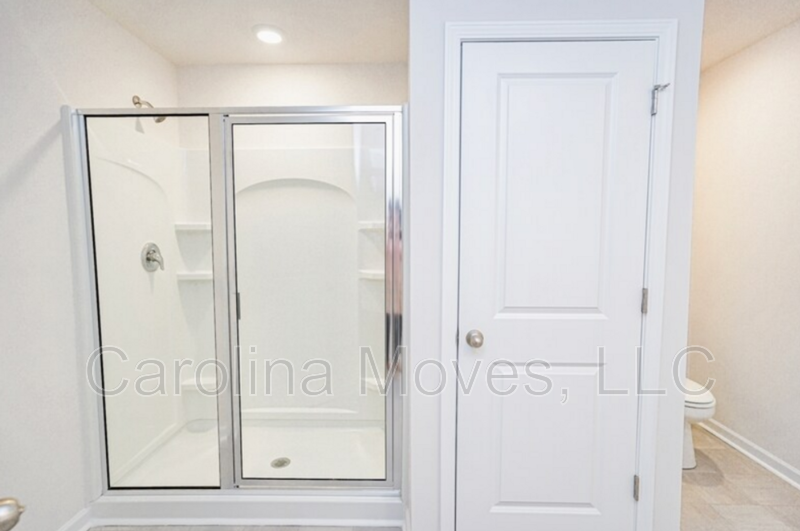 308 Sea Isle Pl - Photo 6 of 12
