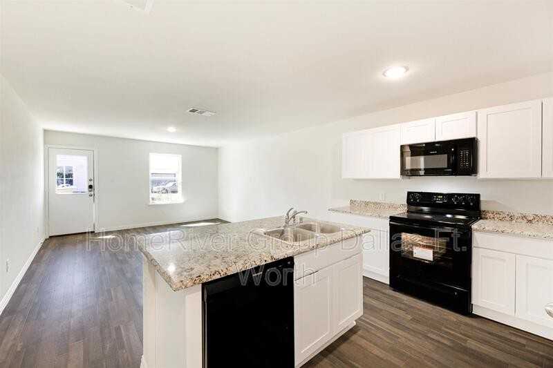 101 Pharm Hills Rd, Mabank, TX 75147-8620 - Photo 3 of 42