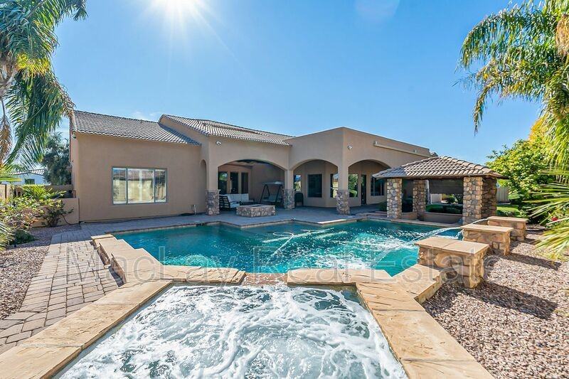 2720 E Jade Pl - Photo 2 of 50