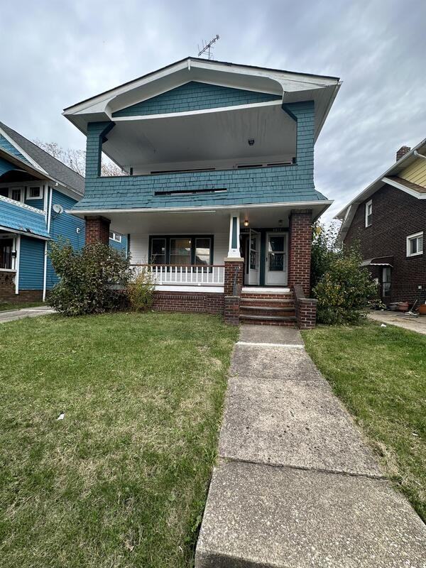 4811 East 84Th Street, Garfield Heights, OH 44125 - Photo 2 of 39