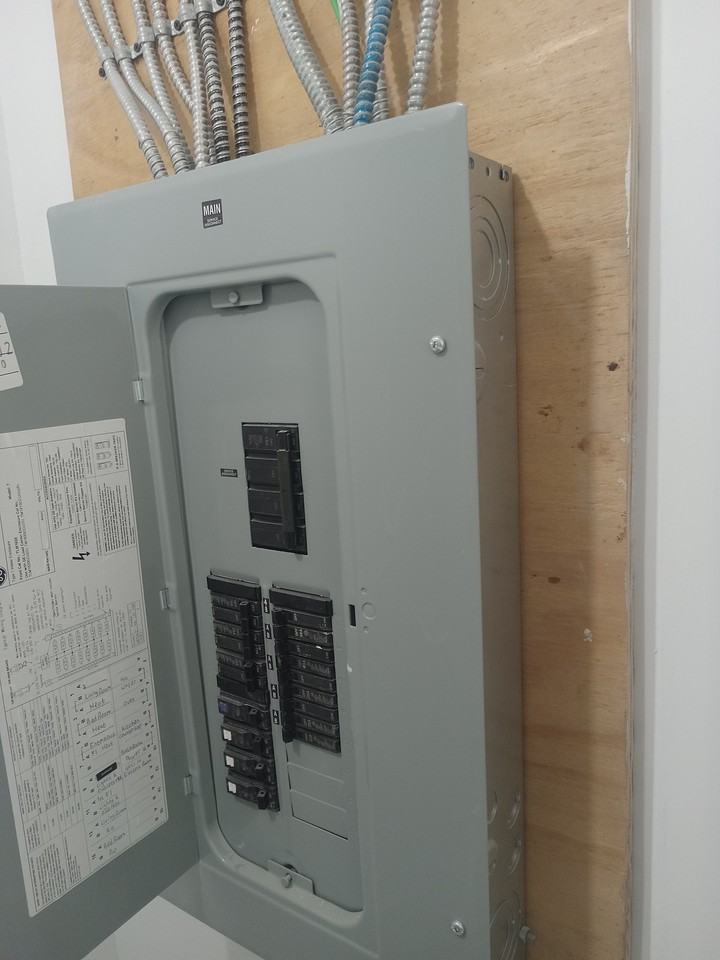 97 Abbey Court - Photo 2 of 13