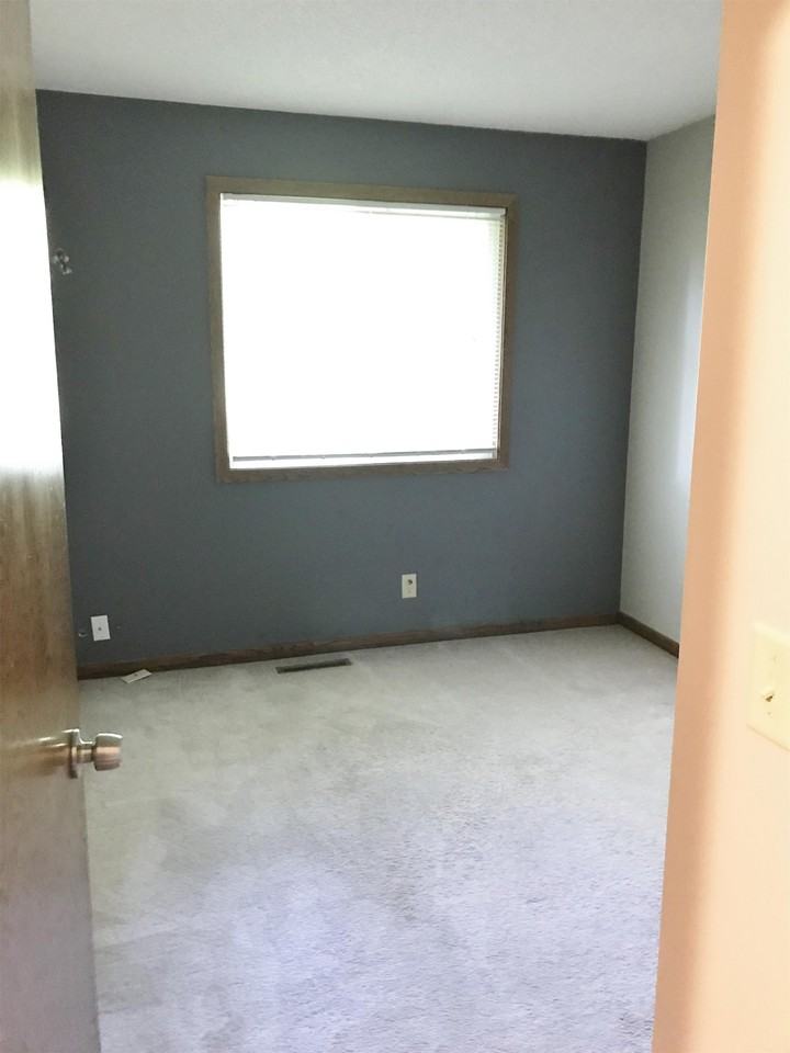 17399 Barberry Cir #0 - Photo 7 of 16