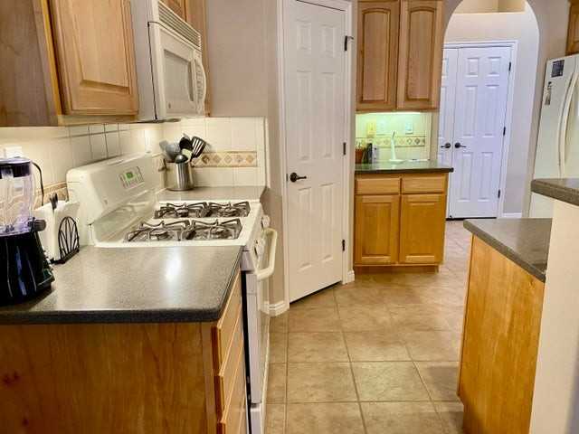 2621 W 570 N #1 - Photo 3 of 18
