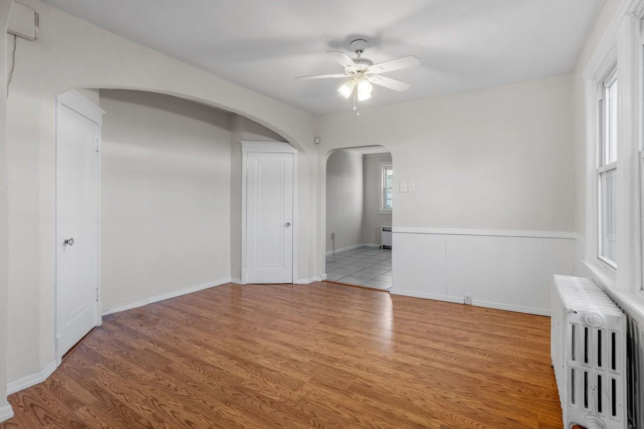 11 Bellevue Ter #1 - Photo 6 of 21