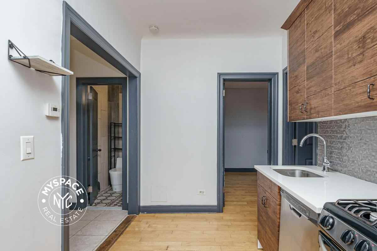 750 Onderdonk Ave #2B - Photo 3 of 13