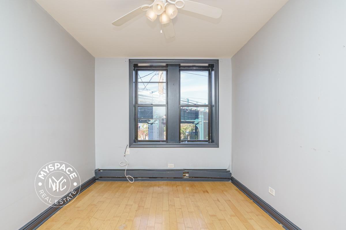 750 Onderdonk Ave #2B - Photo 4 of 13