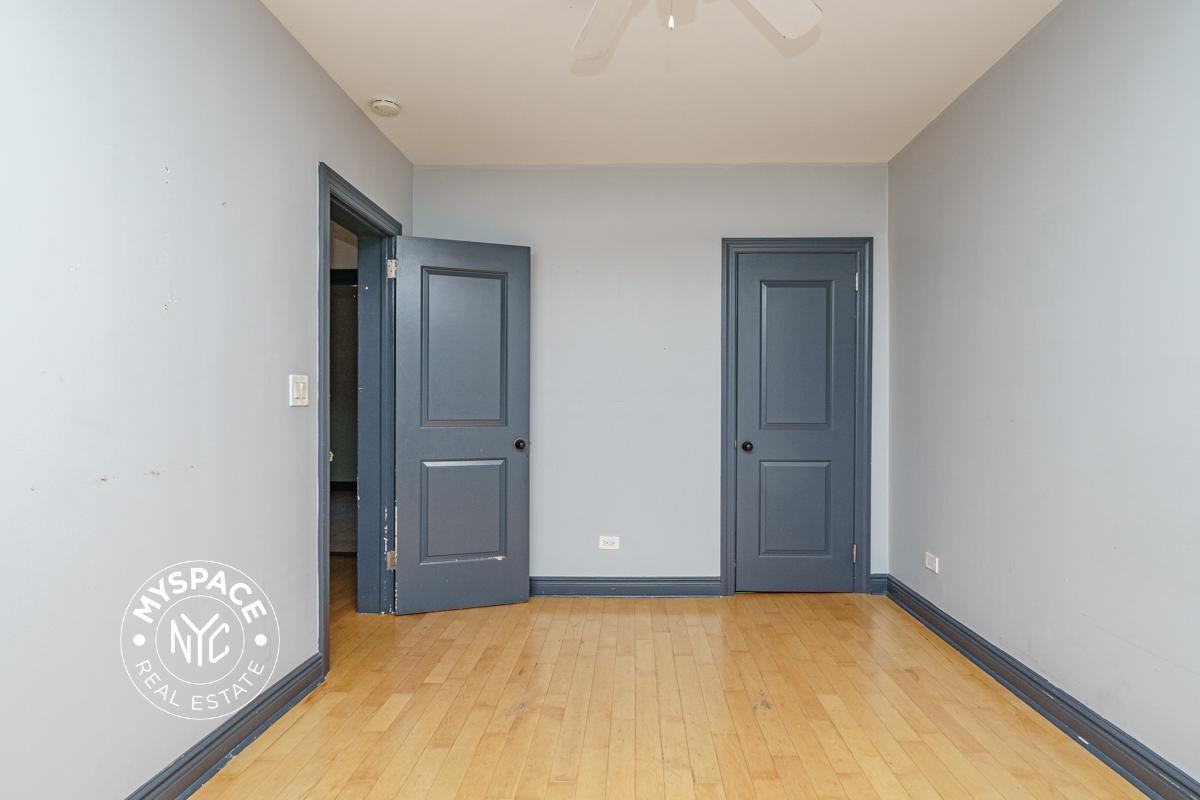 750 Onderdonk Ave #2B - Photo 5 of 13