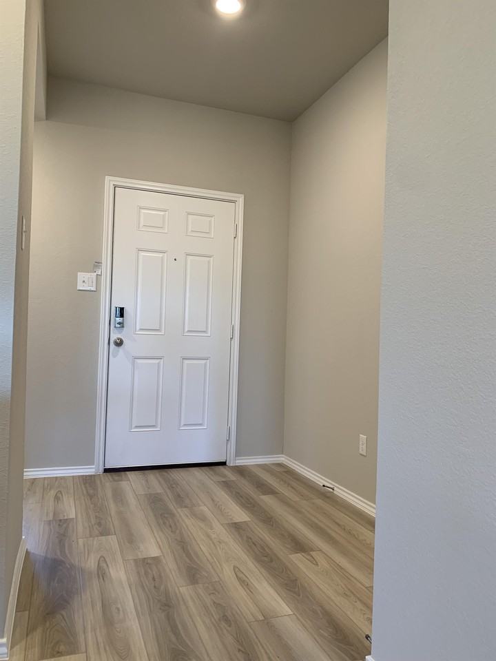 8523 Brahma Plains Rd #1 - Photo 3 of 24
