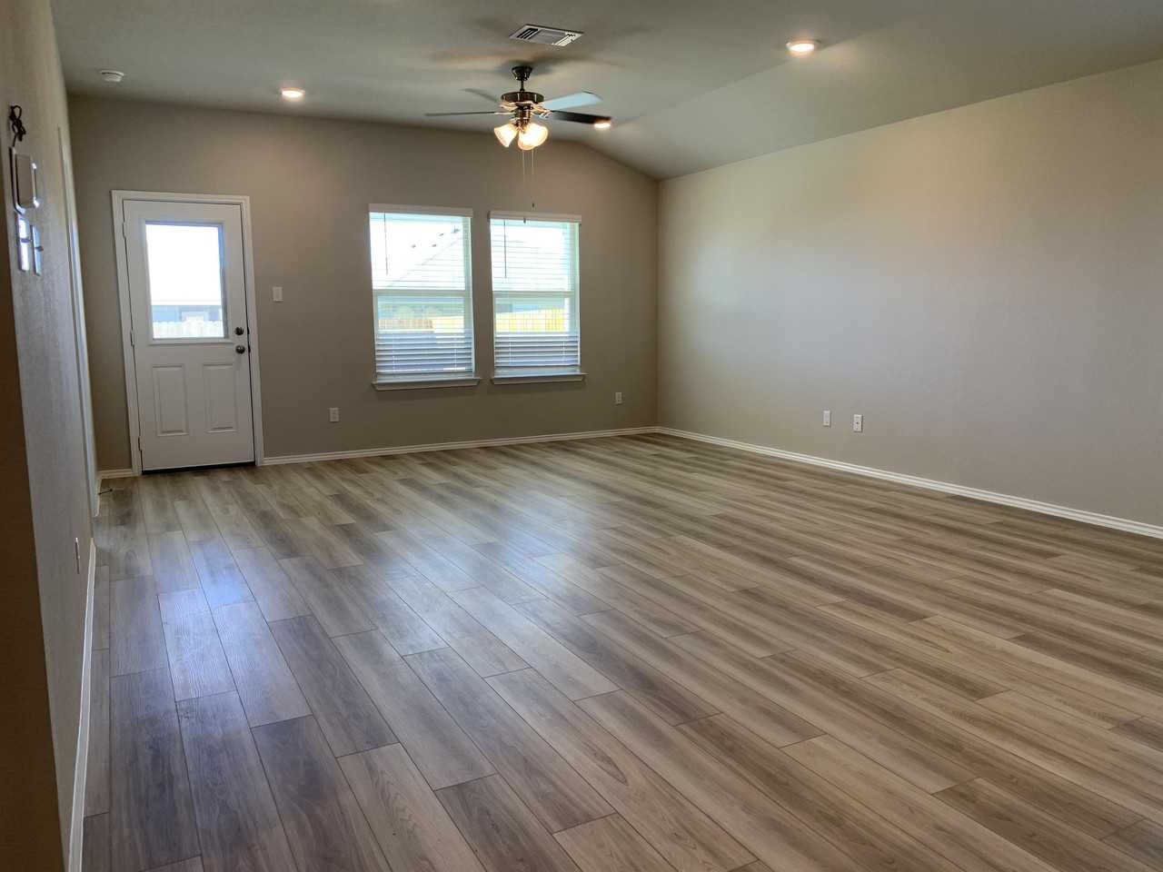 8523 Brahma Plains Rd #1 - Photo 7 of 24