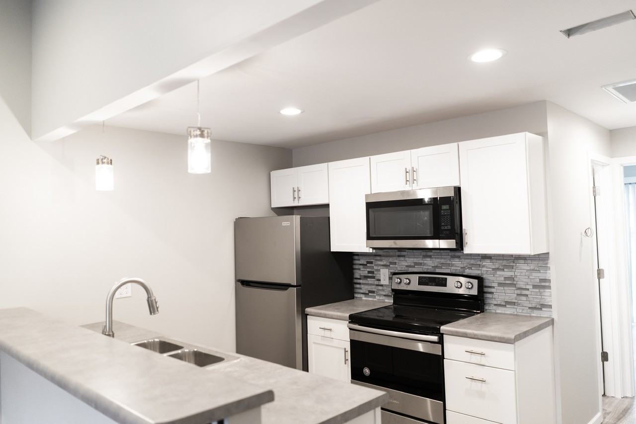1268 E Dawn Dr #1 - Photo 5 of 17