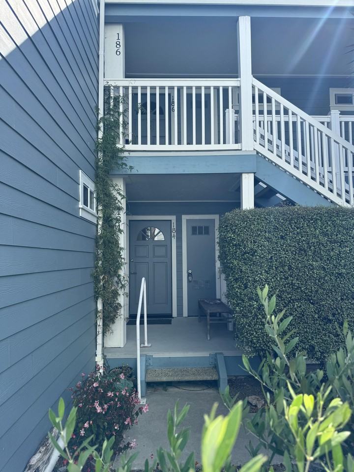 184 Cypress Ave #1 - Photo 2 of 17