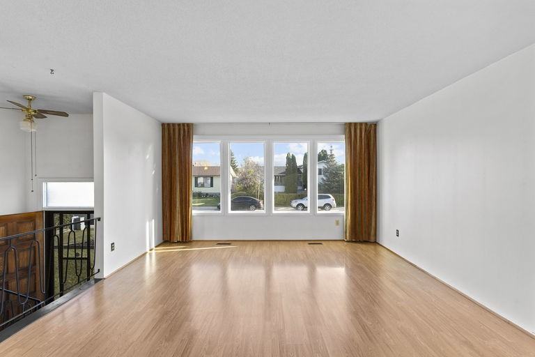 9320 151 Ave Nw - Photo 2 of 30