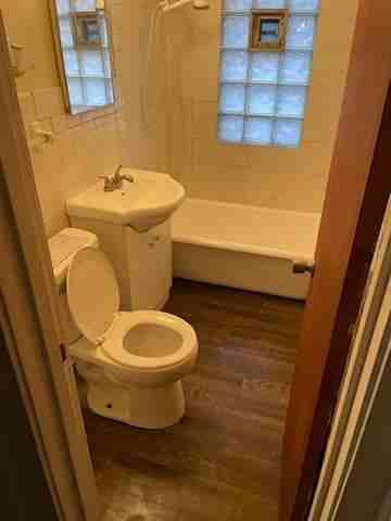344 Richard Gordon Hatcher Blvd - Photo 5 of 7