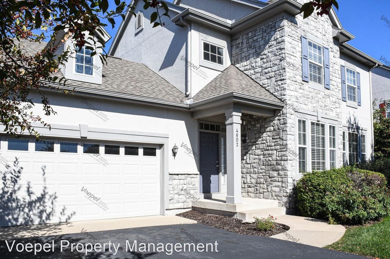 4802 W 159th Ter - Photo 2 of 26