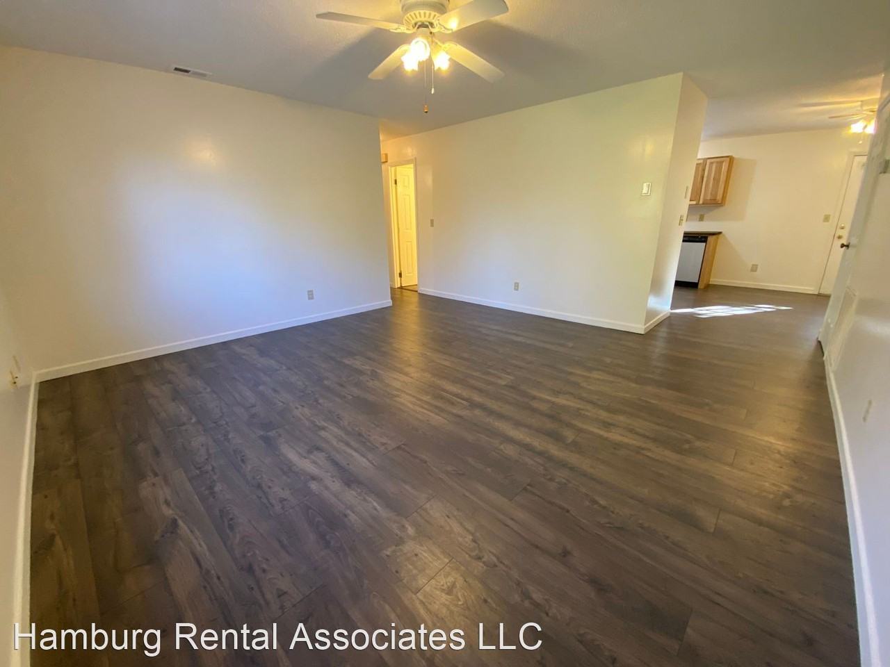 43 Hamburg Drive - Photo 2 of 19