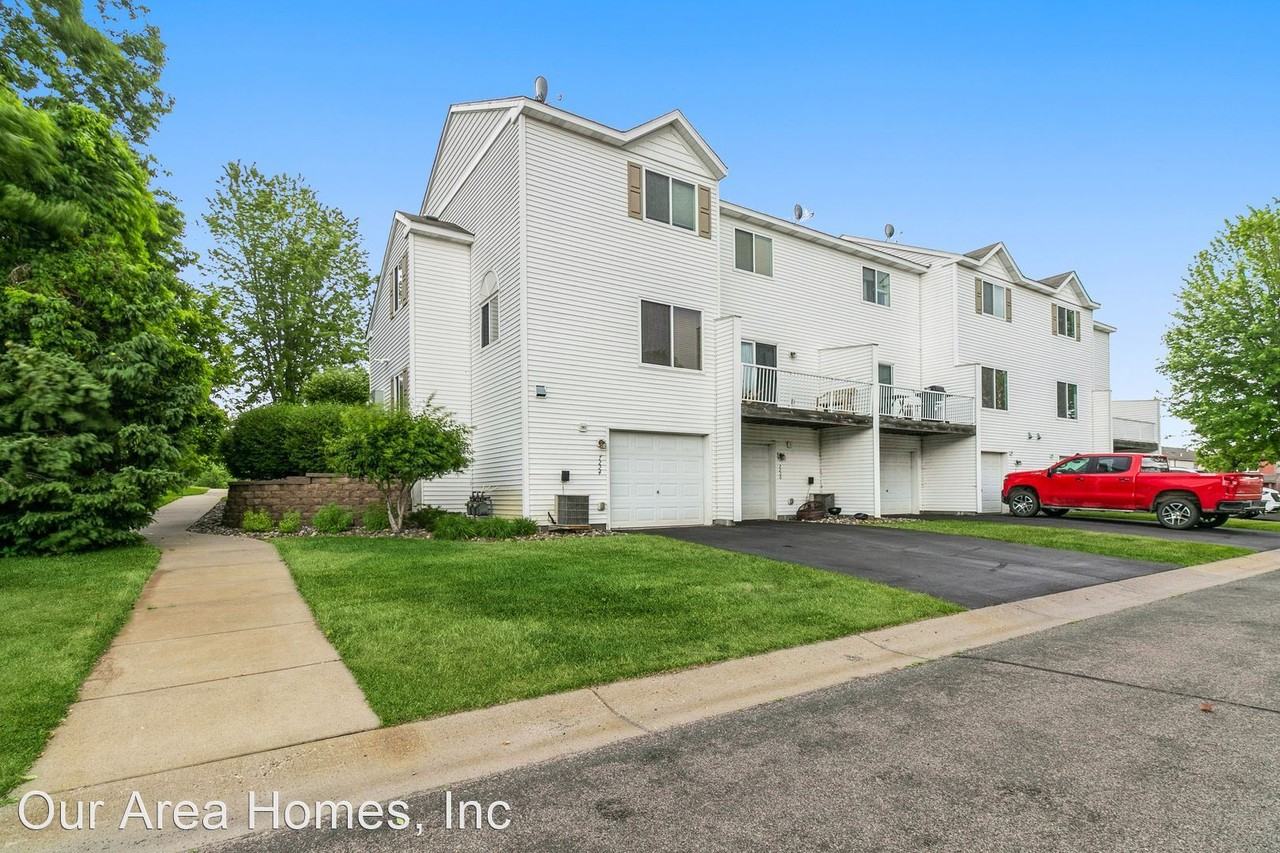 7224 147th Ter Nw - Photo 2 of 13