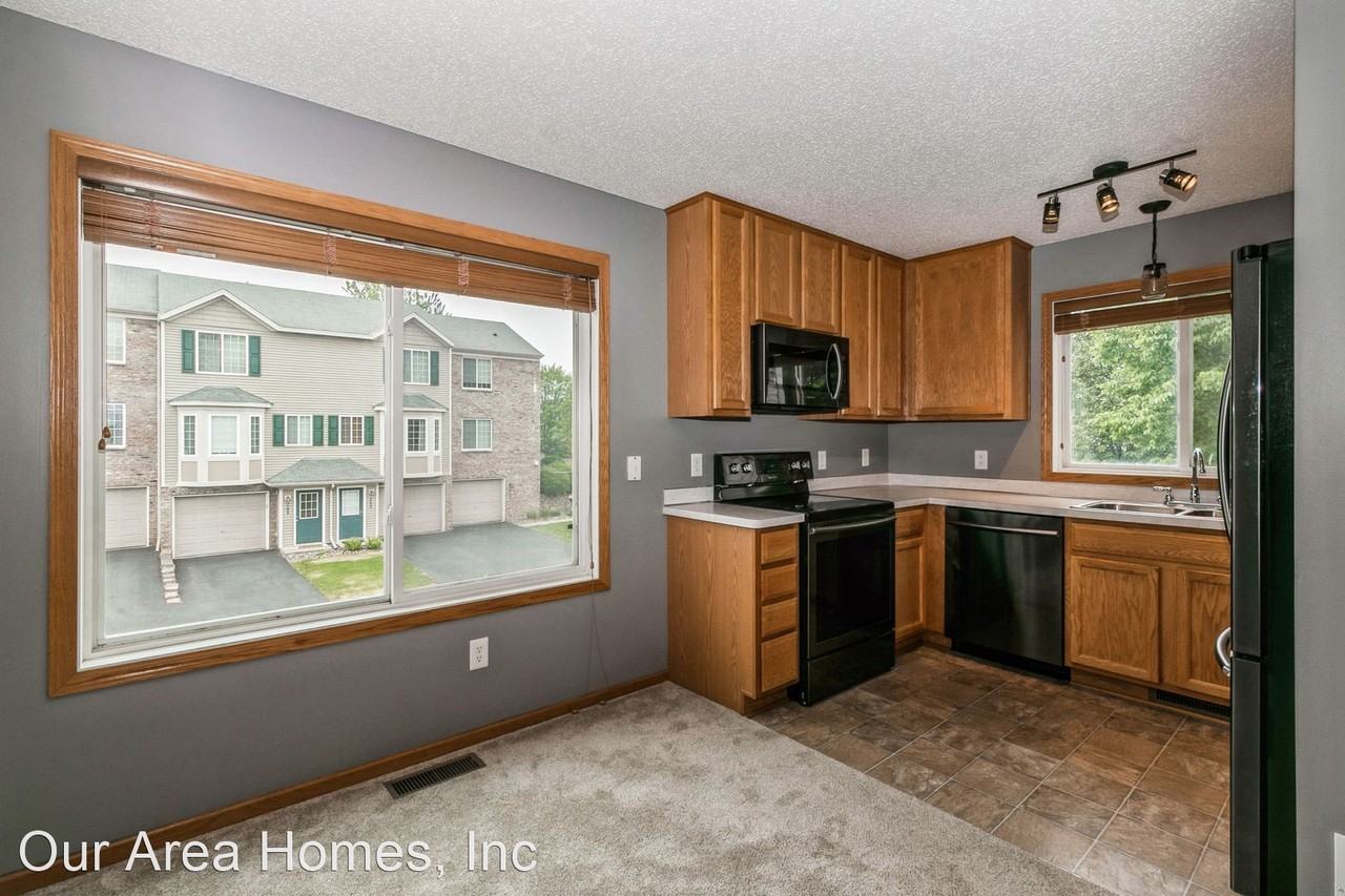 7224 147th Ter Nw - Photo 3 of 13