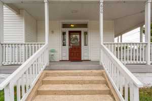 featured image of 600 E Main St #6-2