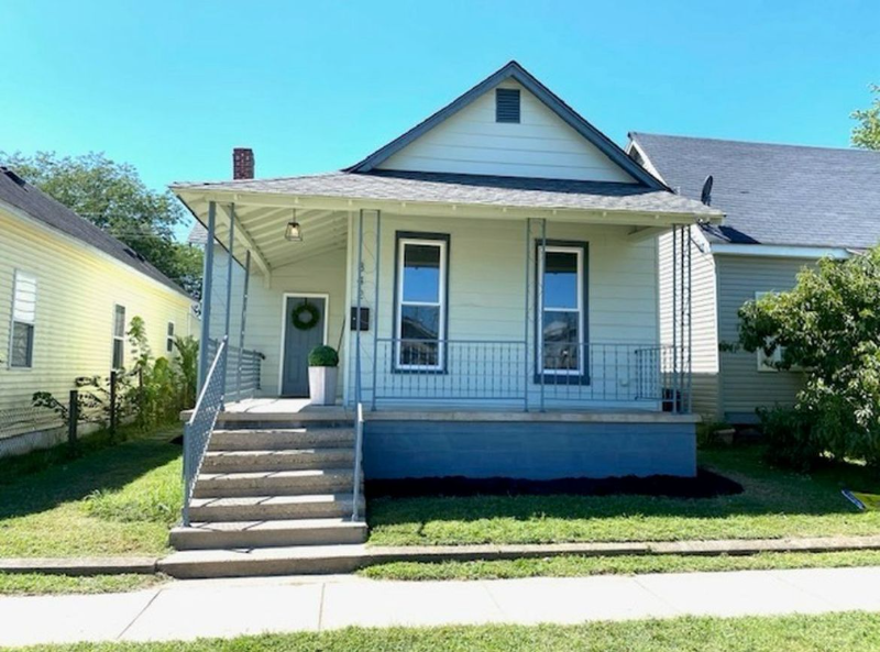 842 Werner Ave - Photo 3 of 19