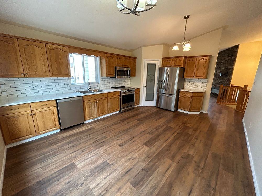 130 Chandler Bay - Photo 3 of 23