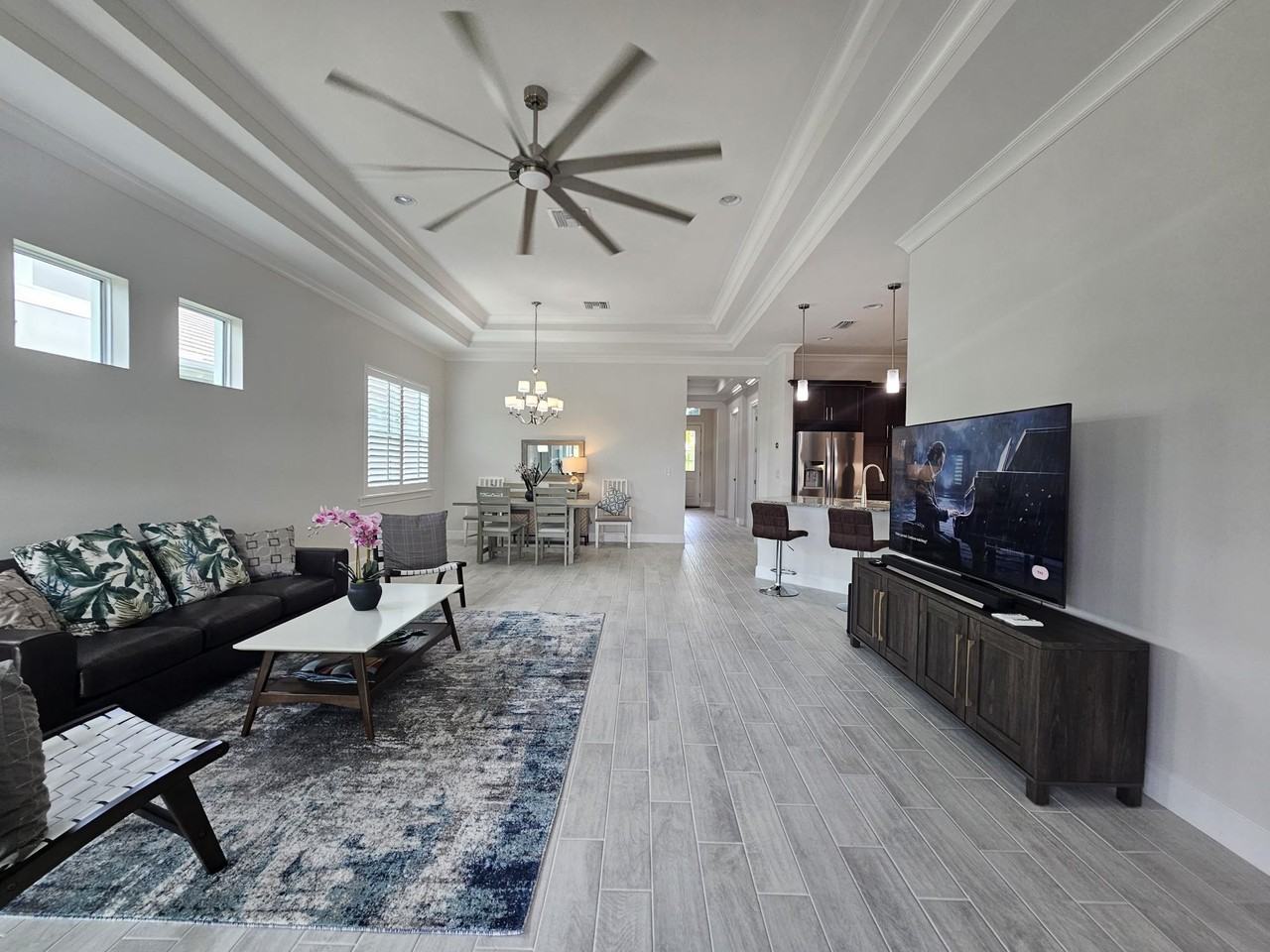 6839 Saona Ct #1 - Photo 6 of 22