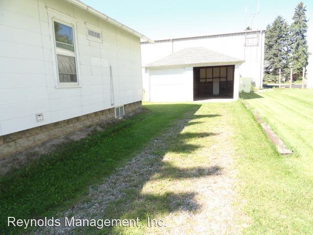 800 Brentwood Rd - Photo 2 of 15